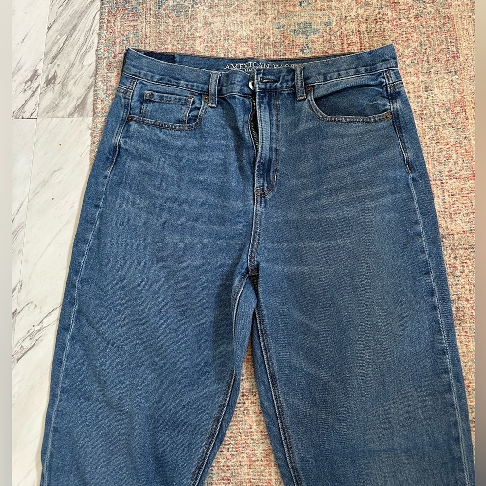 American Eagle Mom Jeans